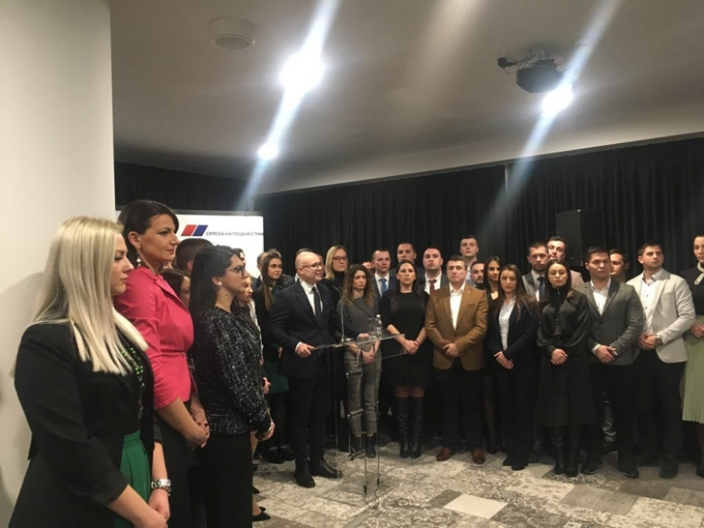 Miloš Vućević SNS