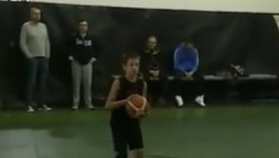 sin Igora Rakočevića