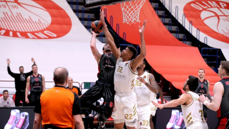 Armani -  Real Madrid