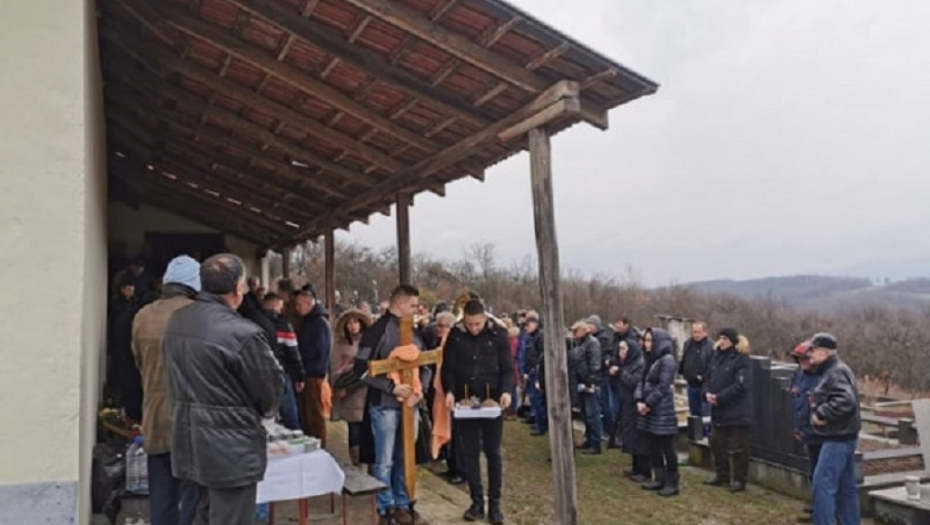 Sahrana Mice Trofrtaljke