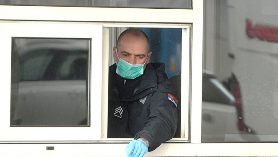 Granični prelaz, carina