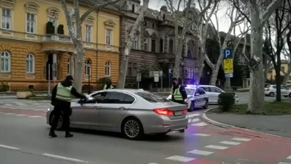 Provera vozila u toku policijskog časa