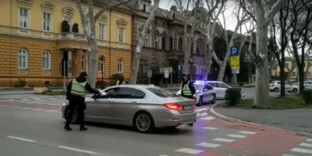 Provera vozila u toku policijskog časa