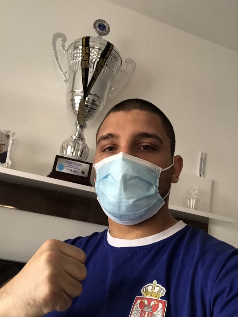 Konovalov iz izolacije šalje pozdrave čitaocima alo.rs