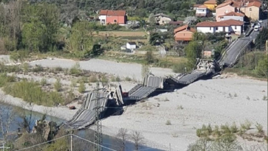 Srušen most u Italiji