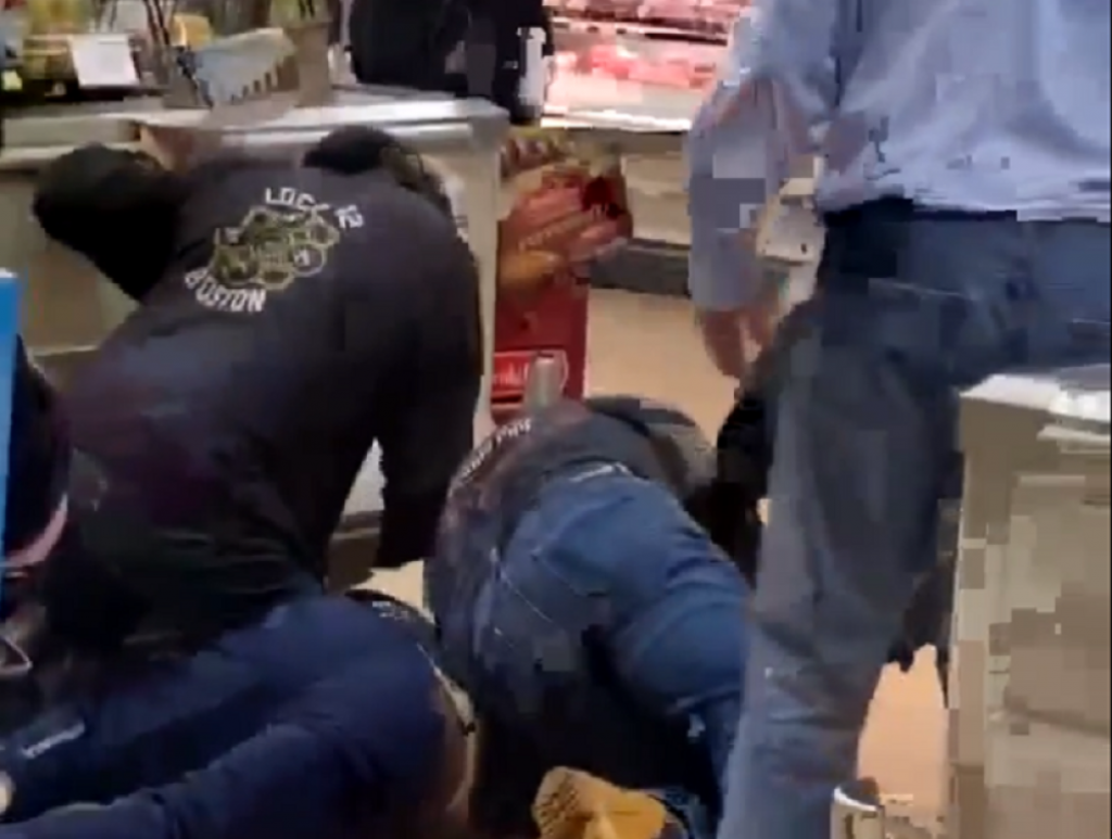 Muškarac kašljao na sve