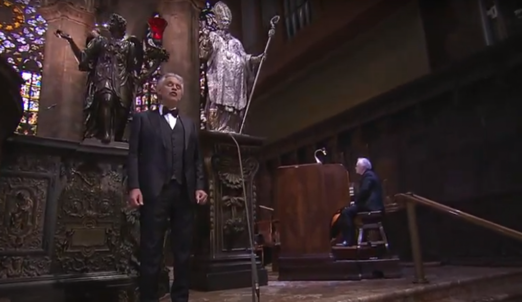 Andrea Bočeli uživo u Milanskoj katedrali