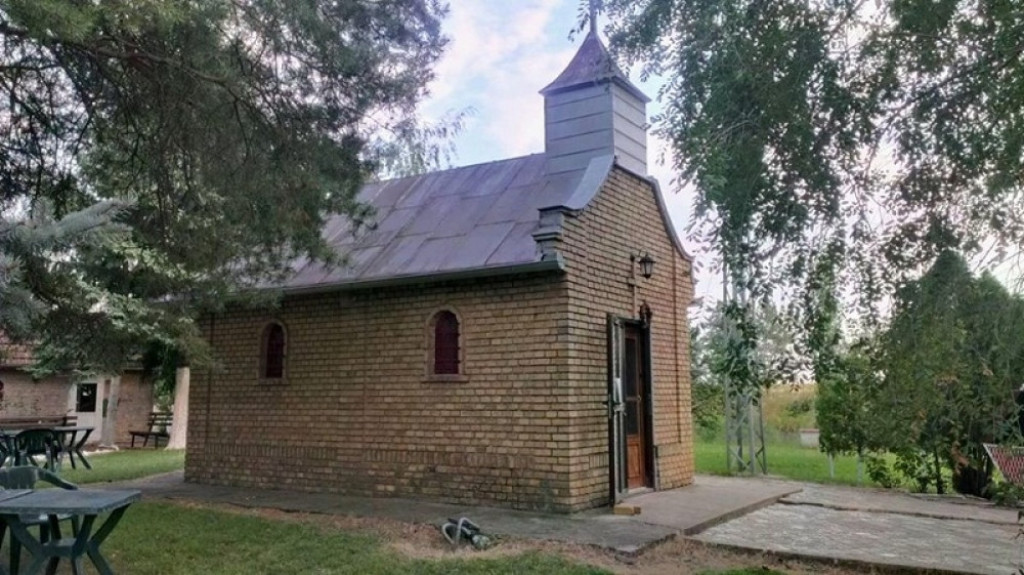 Manastir Uspenja Presvete Bogorodice Bačko Petrovo Selo