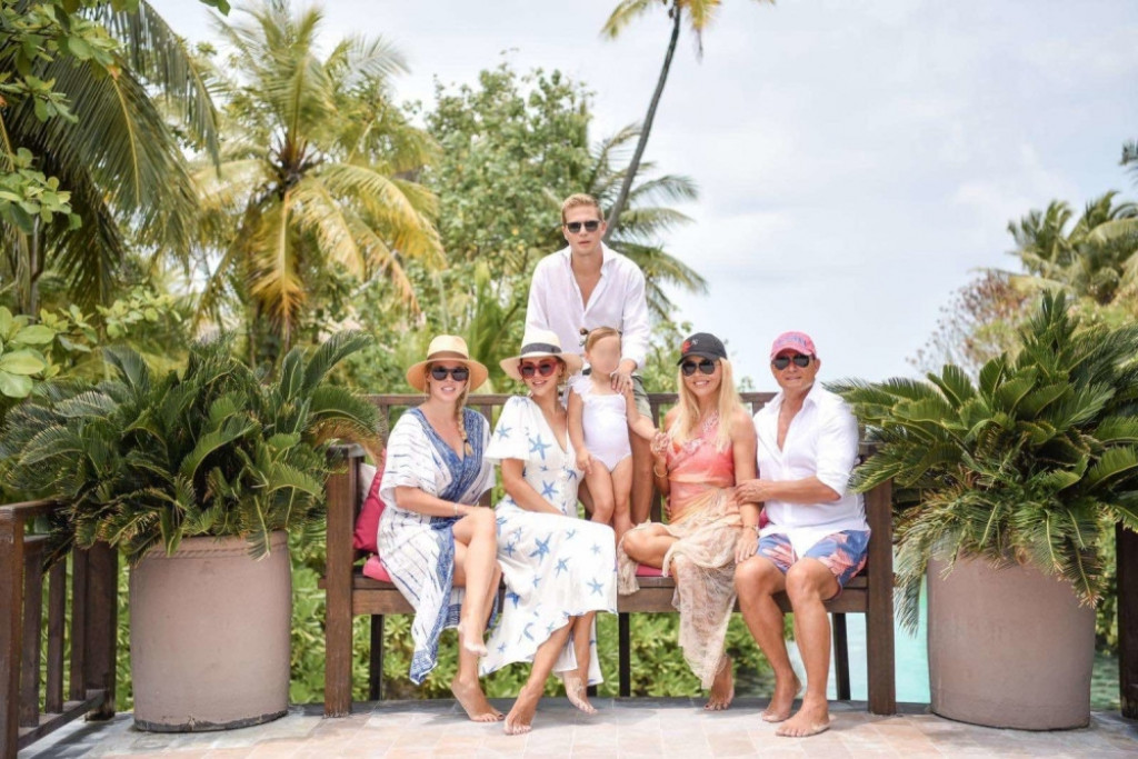 Dragan Stojković sa porodicom