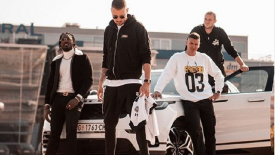 Cvija i košarkaši Partizana