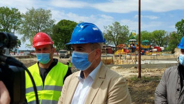 Bogdan Laban, obilazak Akva parka u Subotici