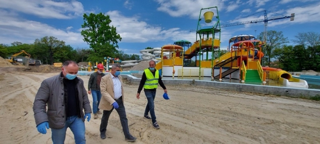 Bogdan Laban, obilazak Akva parka u Subotici