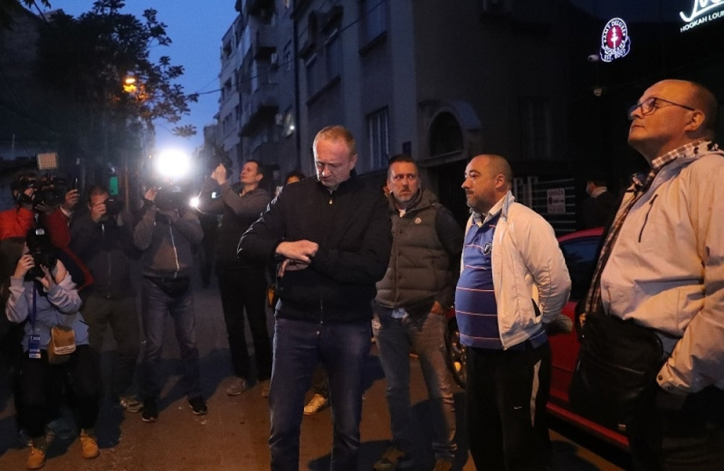 Opozicija kr&scaron;i policijski čas na Vračaru