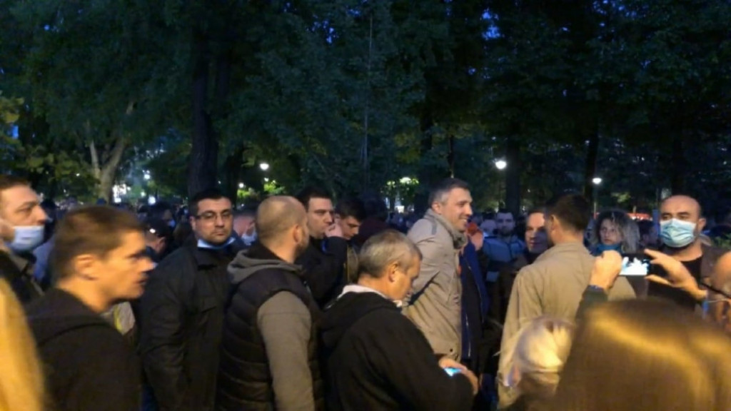 Protest opozicije na Andrićevom vencu