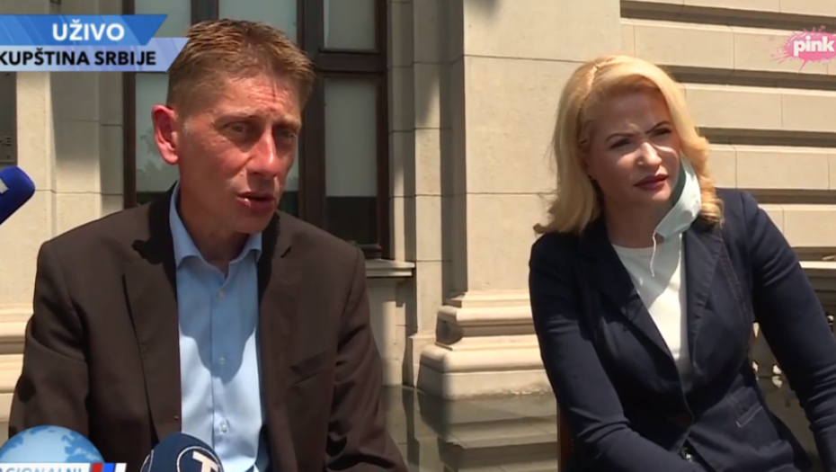 Aleksandar Martinović, Sandra Božić