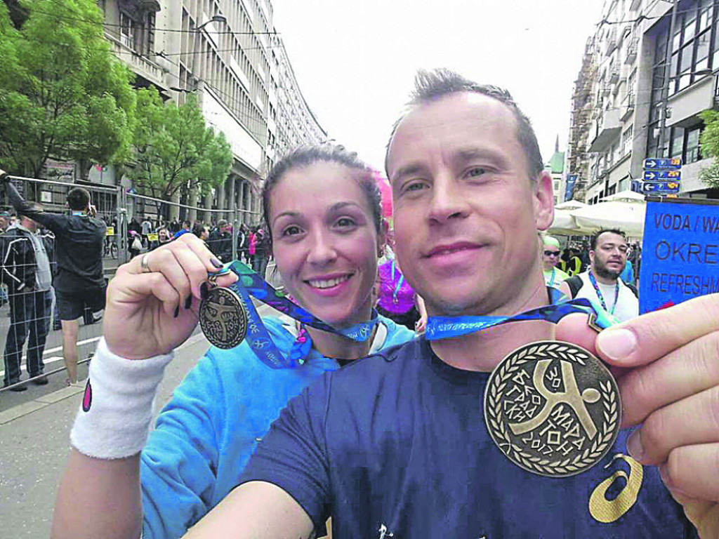 Aleksandar sa suprugom Jovanom na Beogradskom maratonu