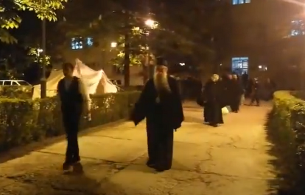 Puštanje vladike Joanikija