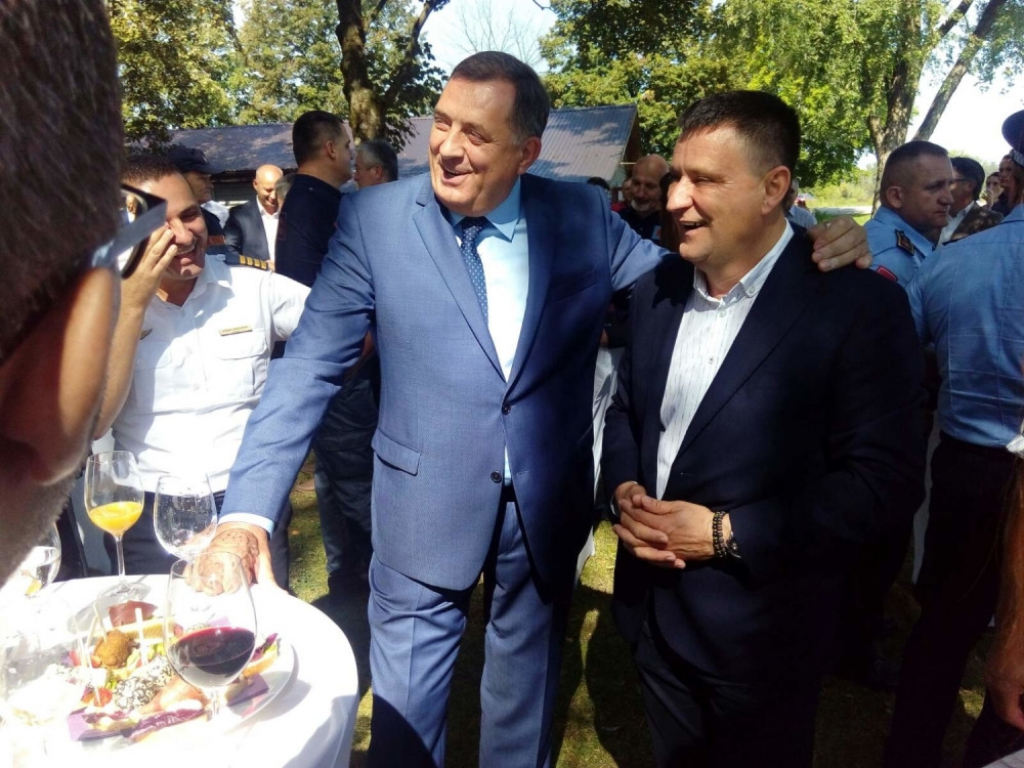 Milorad Dodik, Dr Vlada Đajić