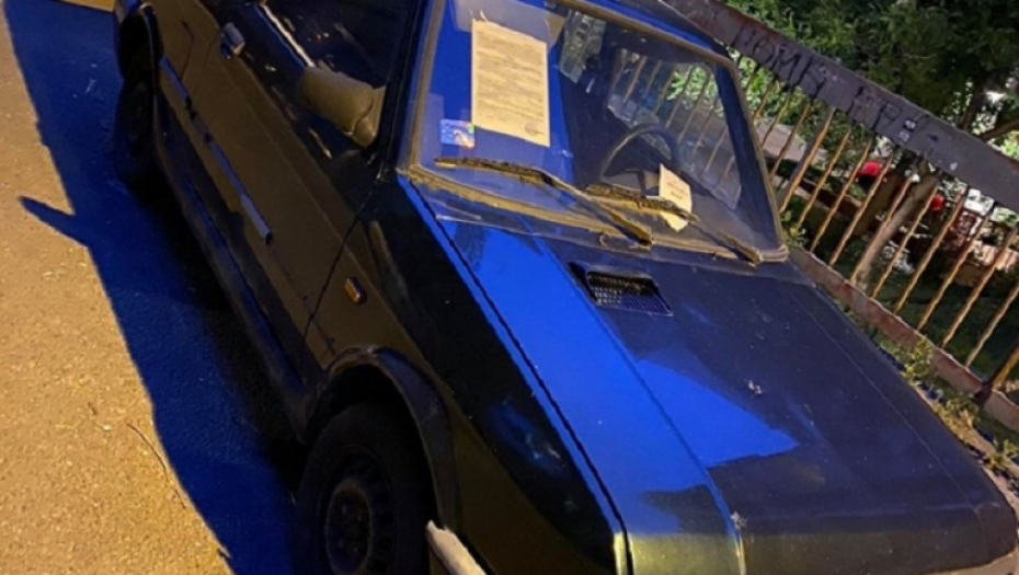 Automobili, kazne, parkiranje