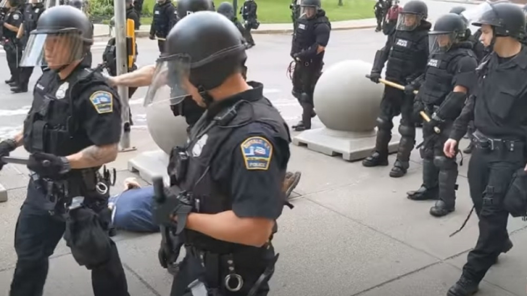 Policijska brutalnost