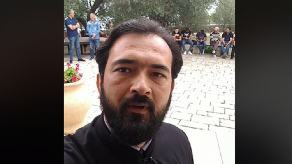 Sveštenik Siniša Smiljić iz Ulcinja