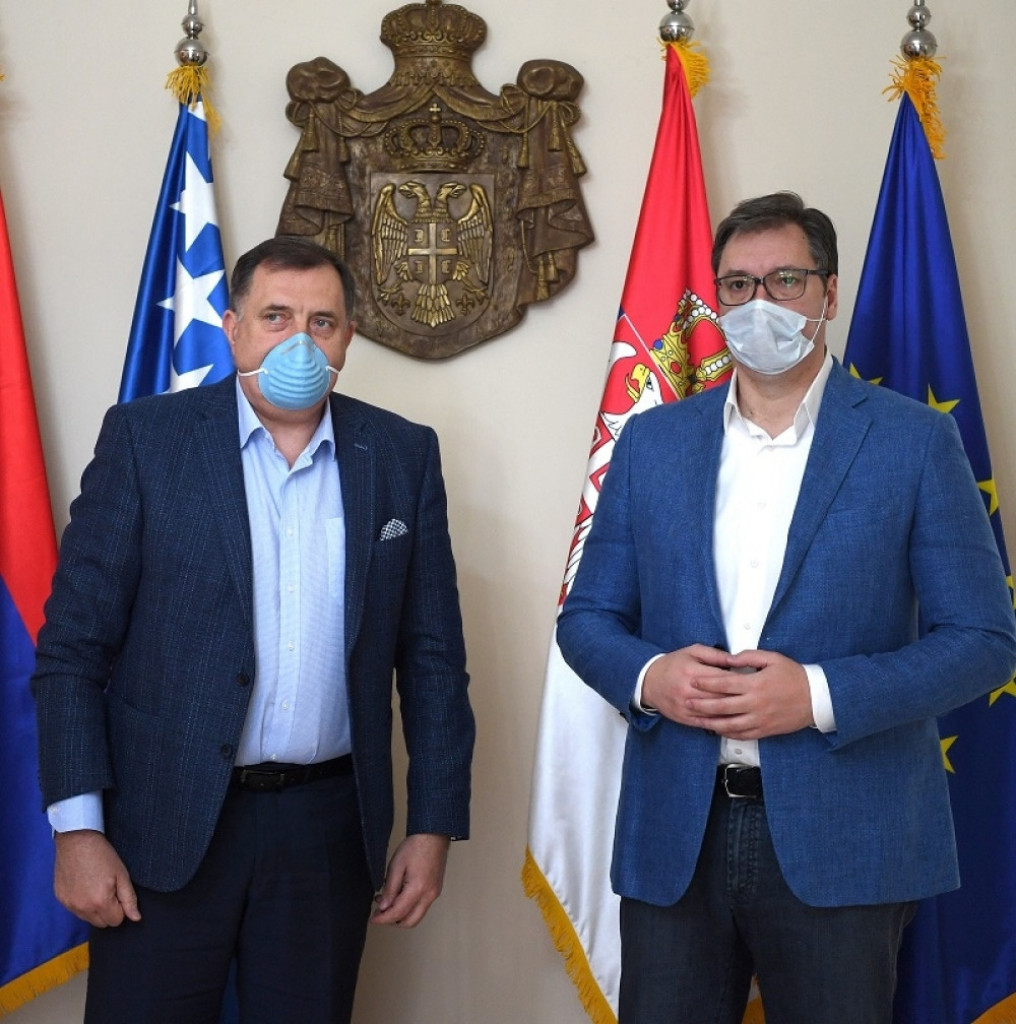 Milorad Dodik, Aleksandar Vučić