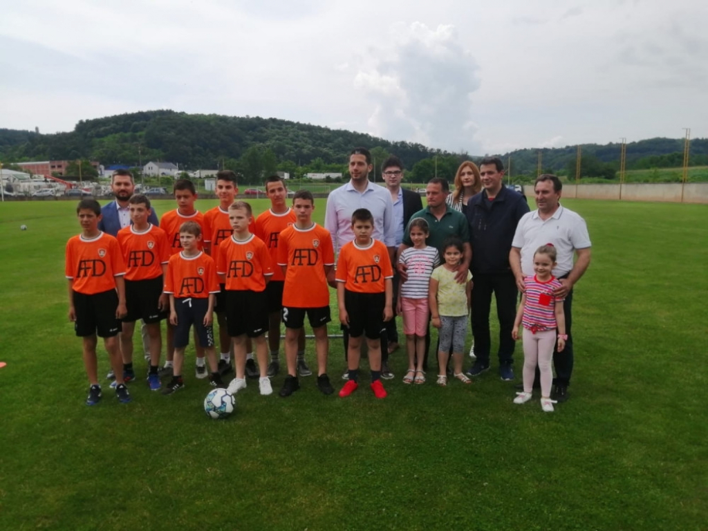 Ministar Udovičić sa fudbalerima