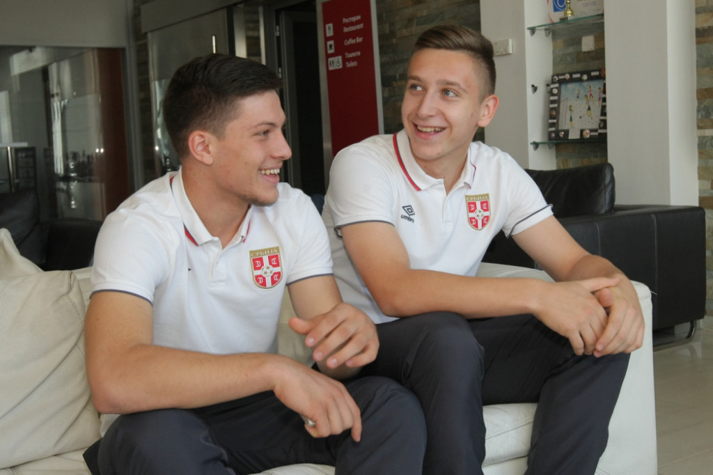 &Scaron;aponjić i Jović