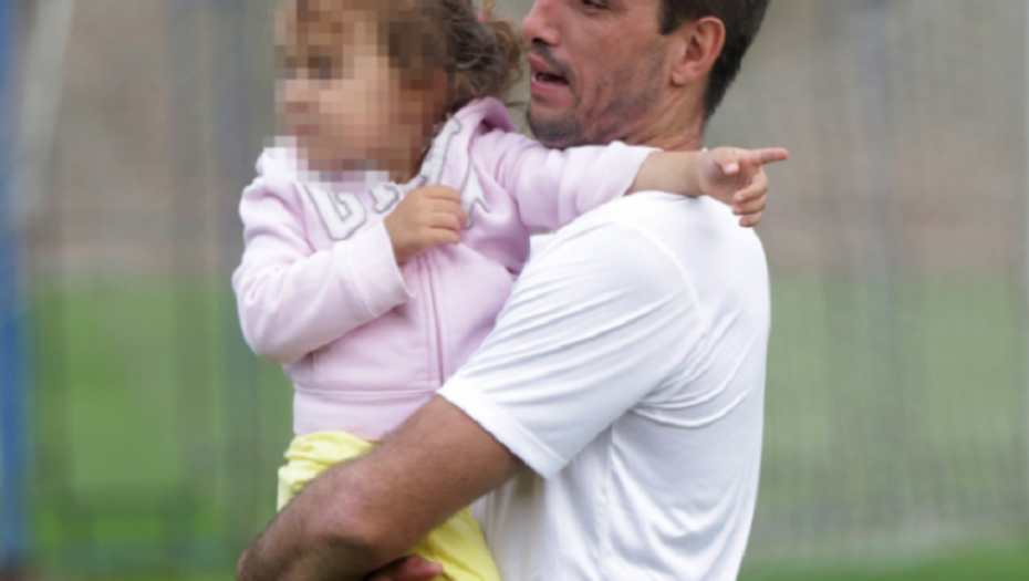  Viktor Troicki sa suprugom i ćerkom