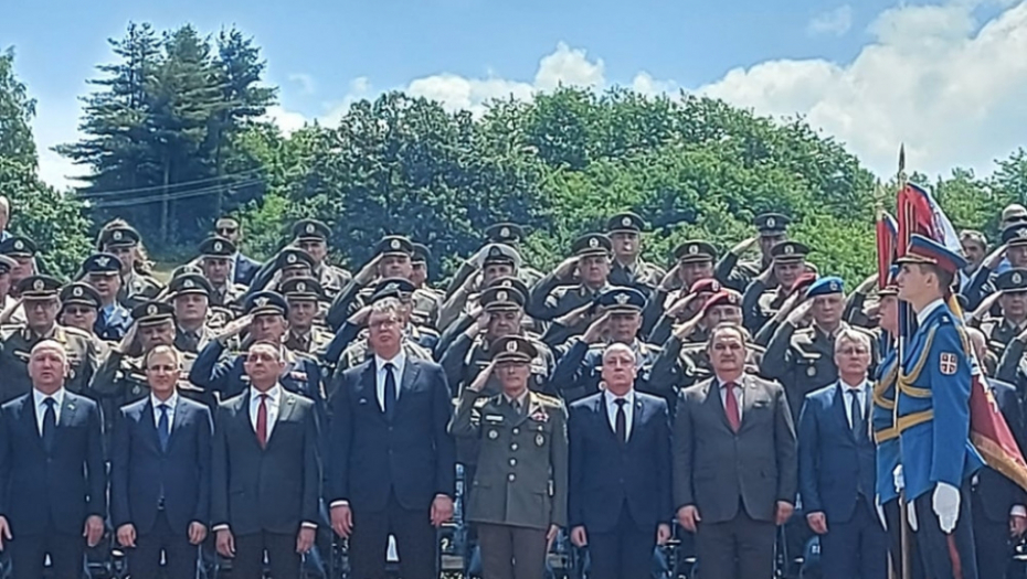 Predsednik Vučić u Takovu