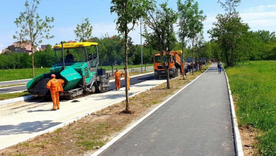 Radovi u Huga Klajna