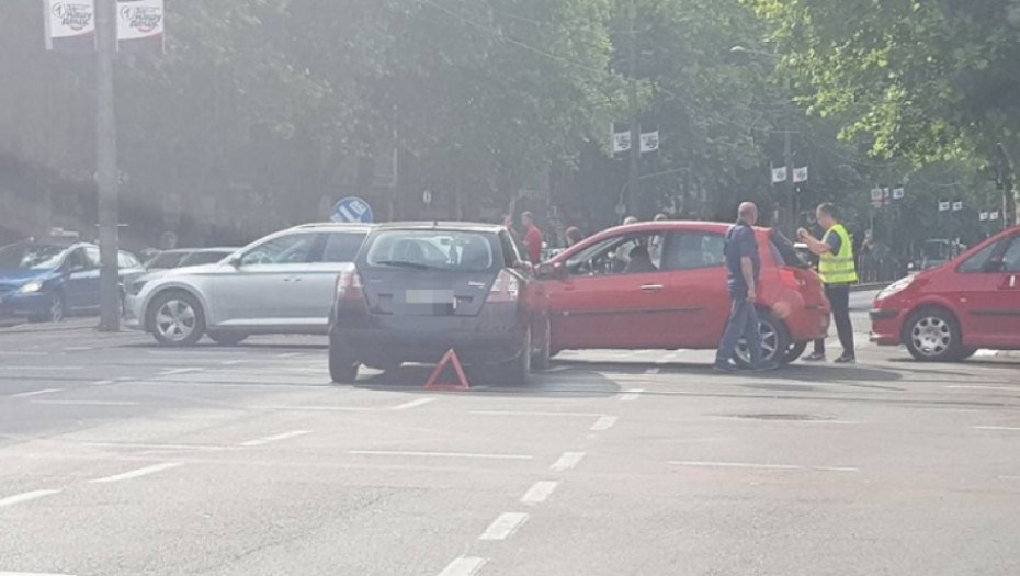 Sudar kod Pravnog fakulteta