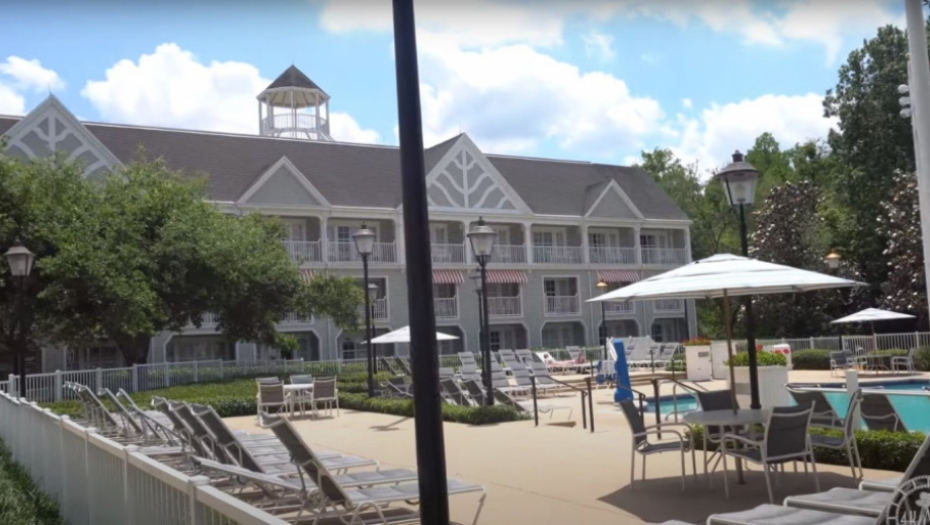 Jaht klub u Diznilendu