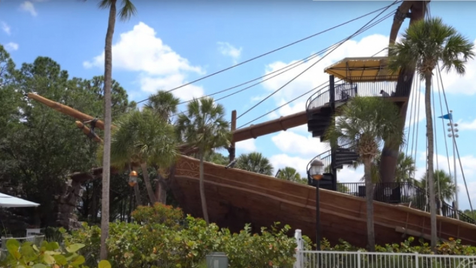 Jaht klub u Diznilendu