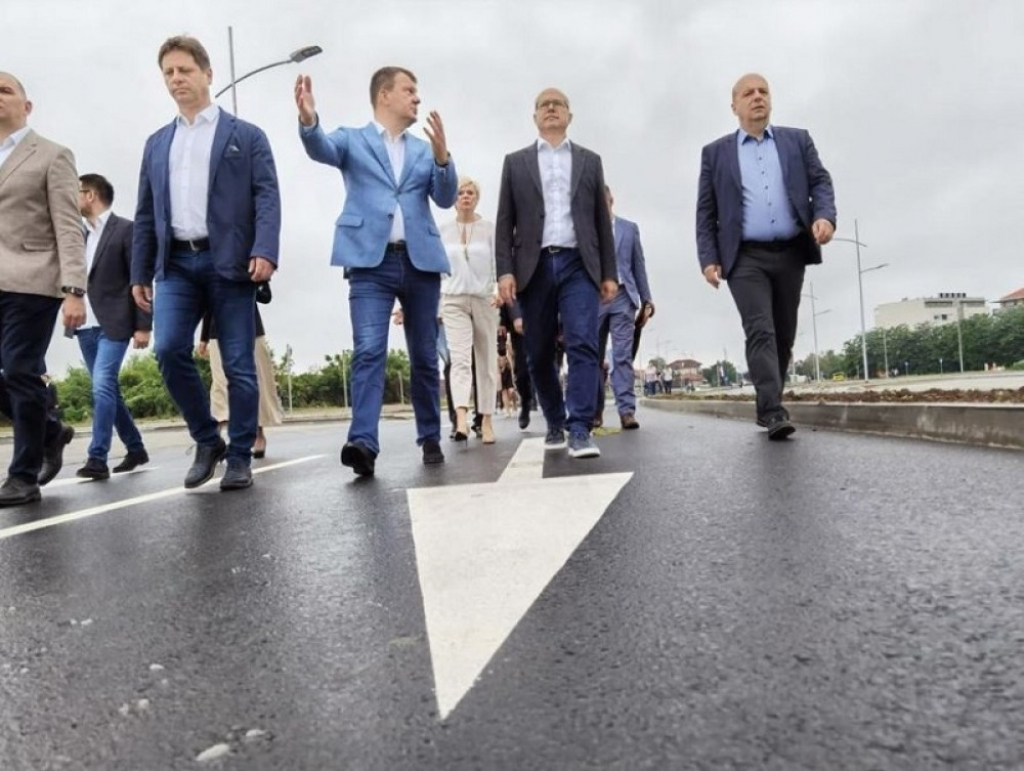 Vučević i Mirović