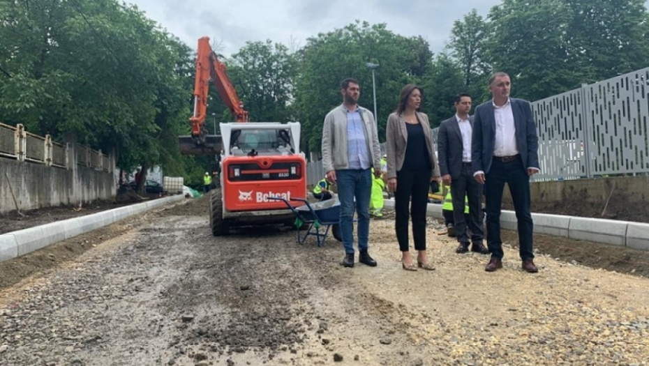 Irena Vujović obišla radove na Savskom vencu
