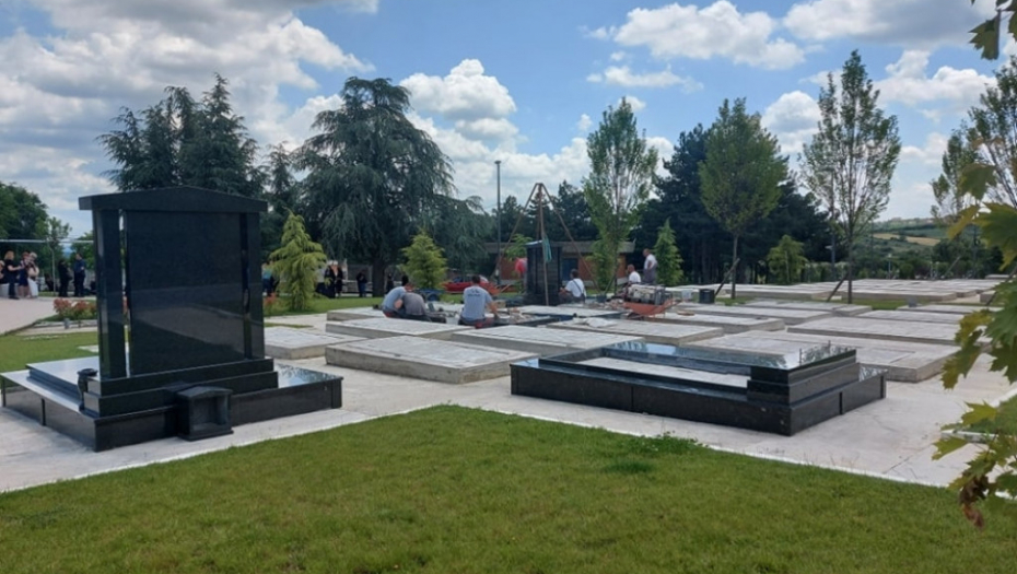 Sahrana Violete Ašanin