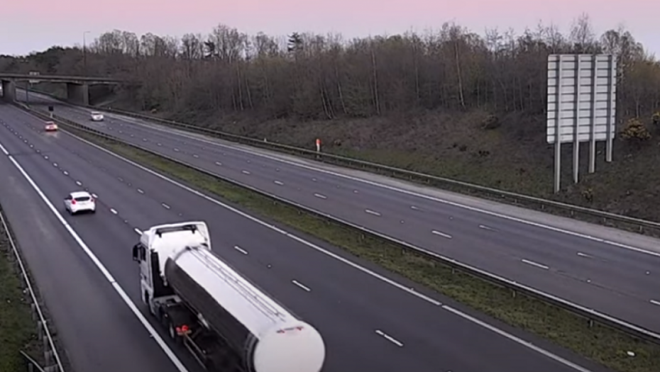 Pijana medicinska sestra za volanom