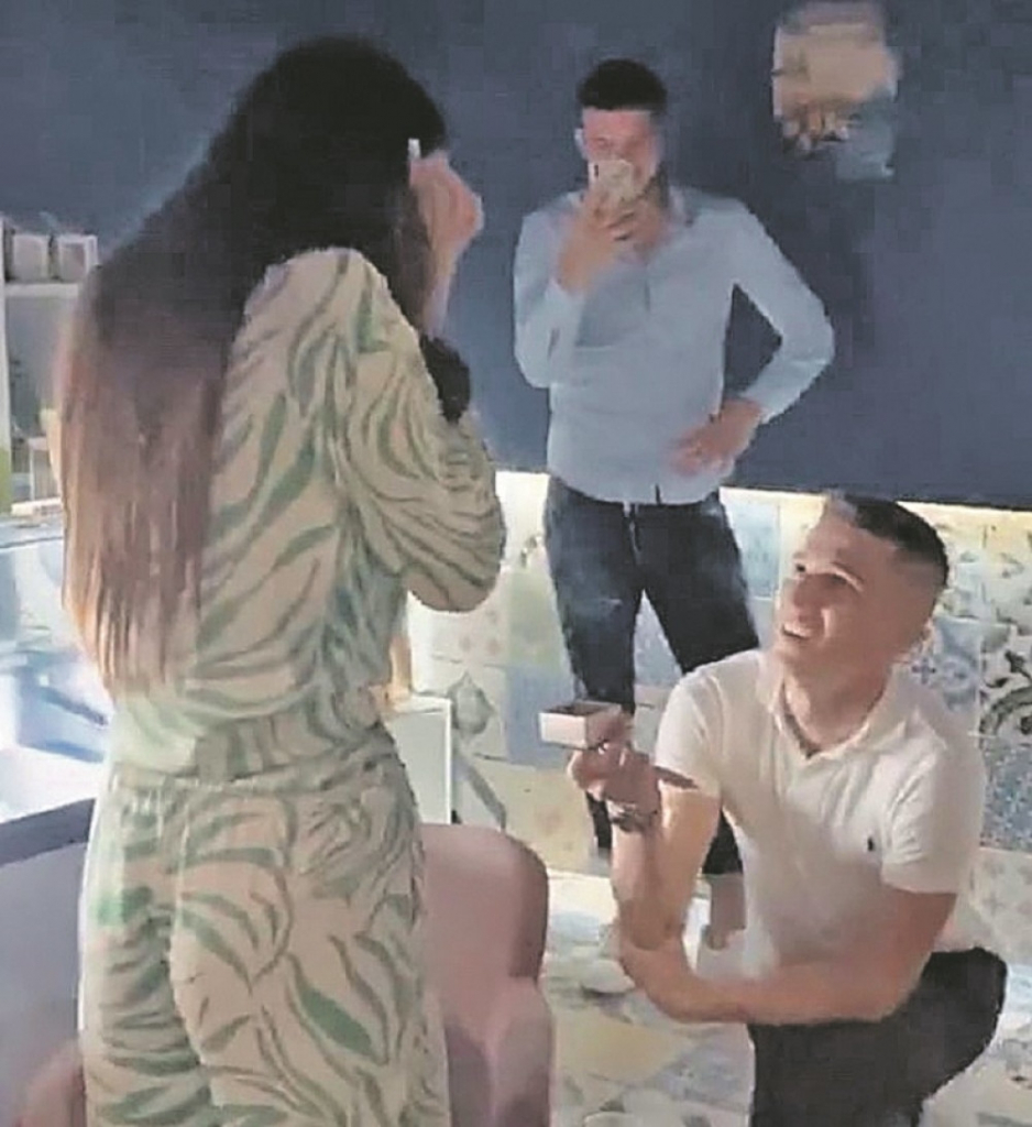 Slobodan Uro&scaron;ević, izabranica Iva