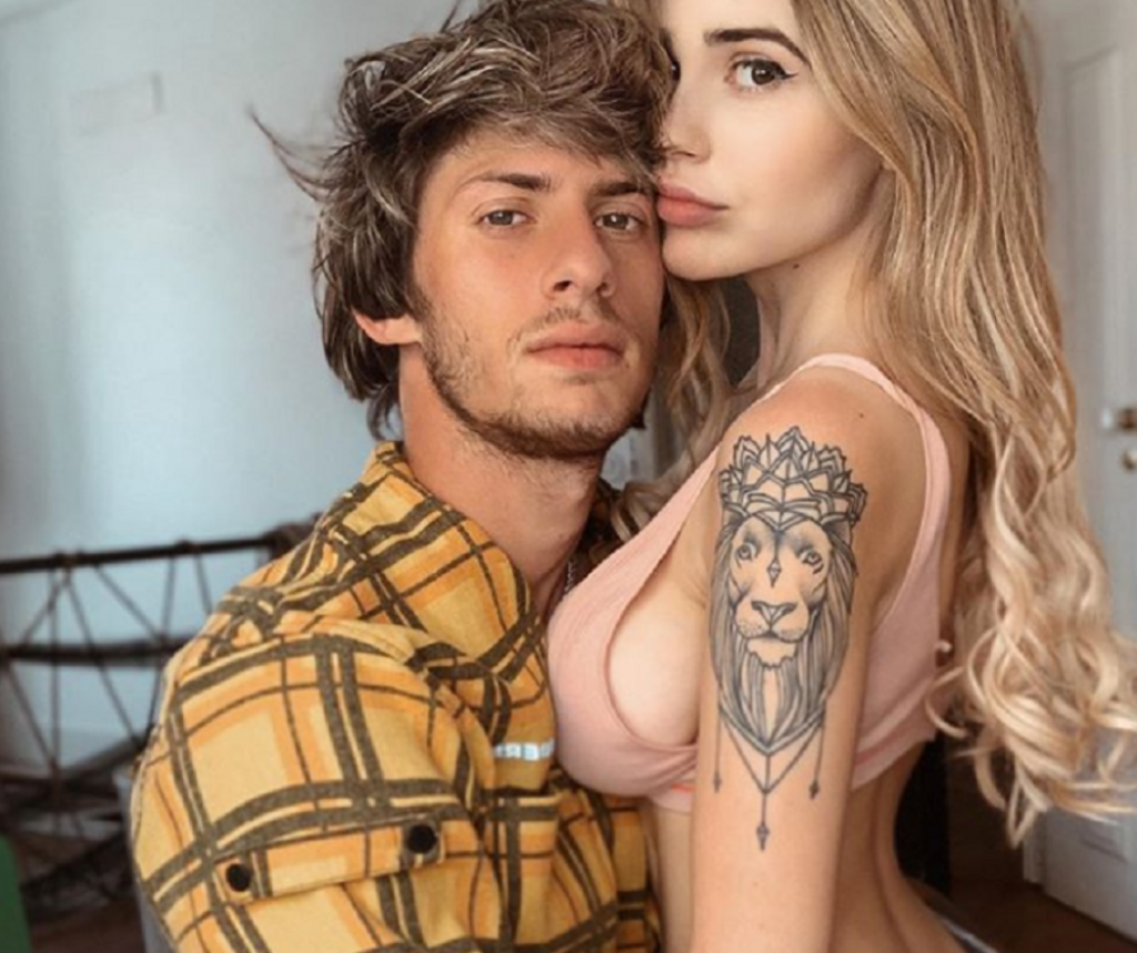 Antonući sa devojkom