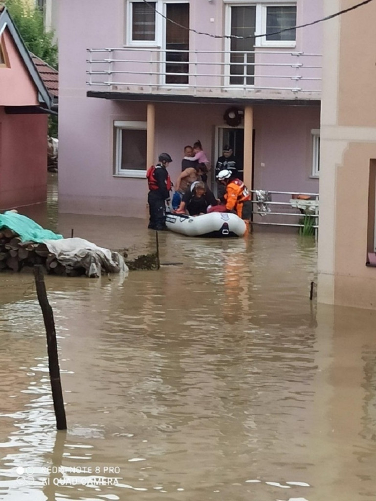 Evakuacija u Ljuboviji