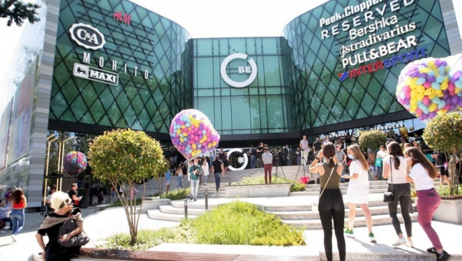 Vesić otvorio tržni centar