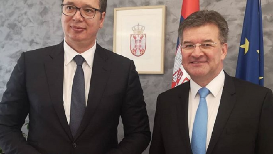 Aleksandar Vučić i Miroslav Lajčak