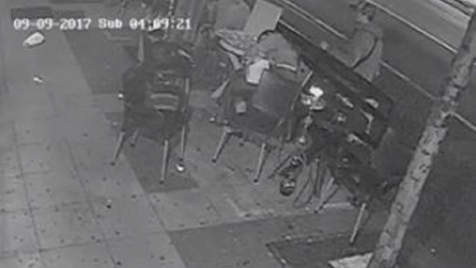 Azilanti kradu torbicu