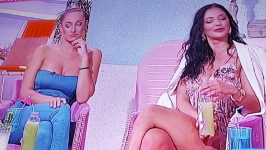 Jeena Pešić, Zadruga