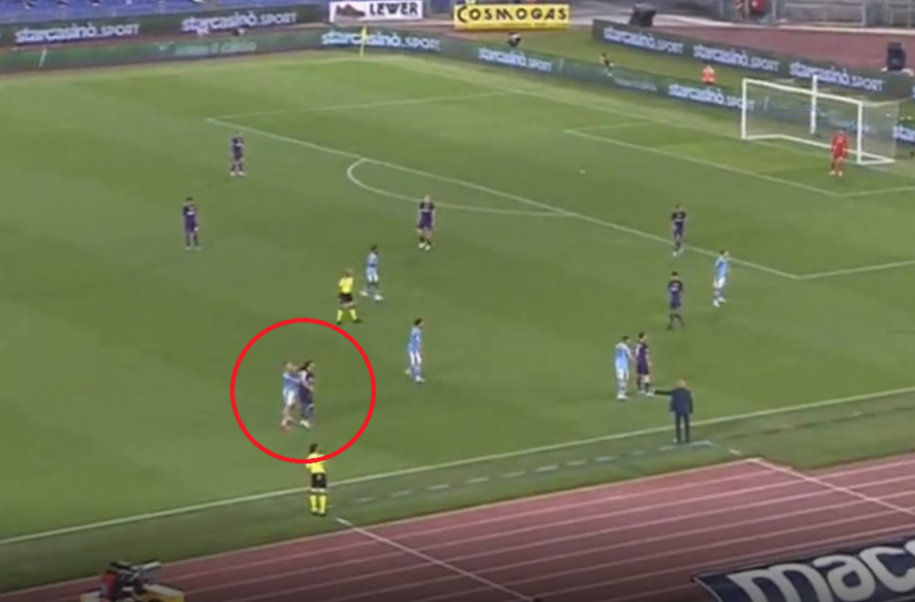 Crveni karton Vlahovića