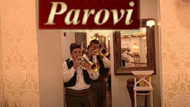 Parovi
