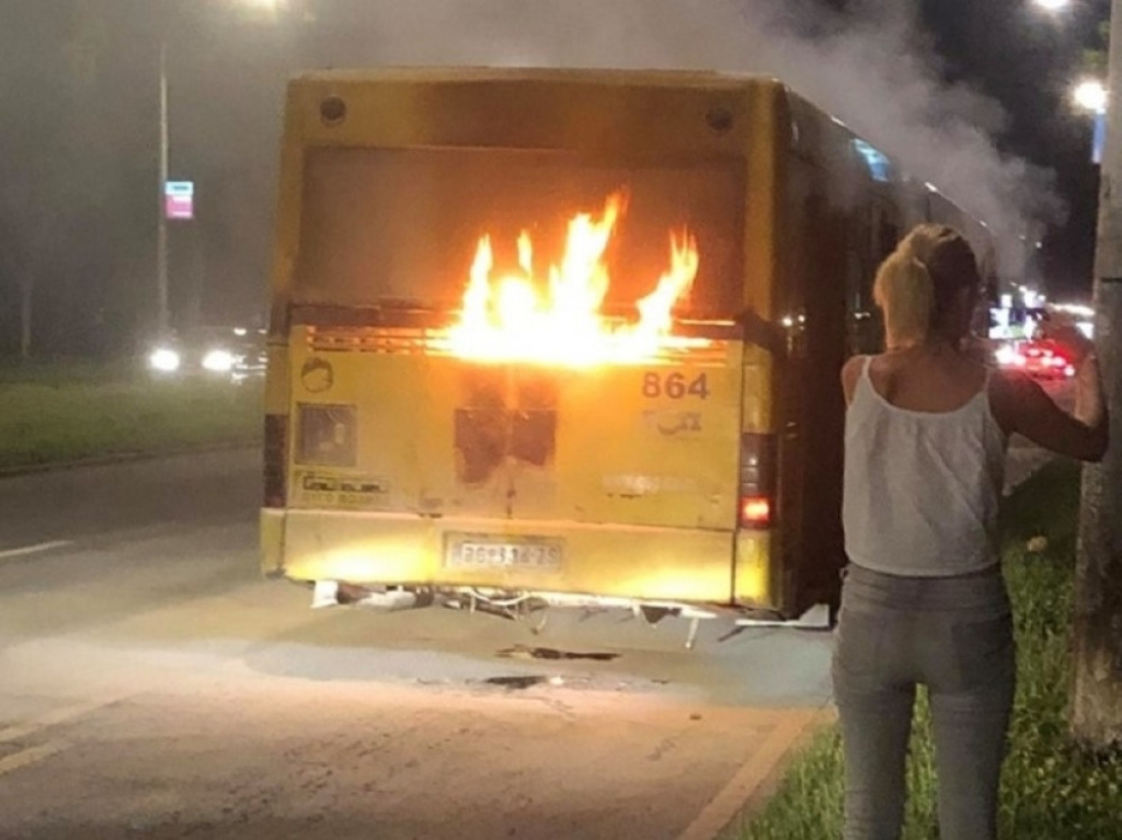 požar, autobus