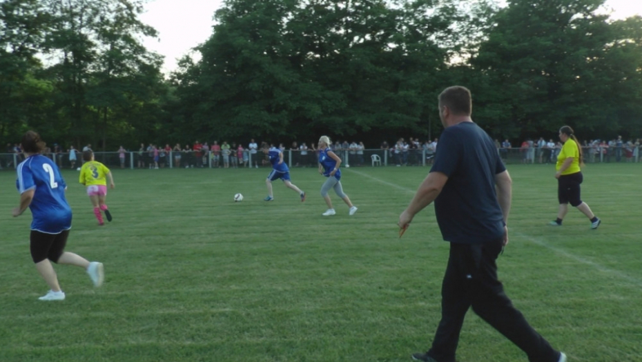 Neobičan ženski derbi 