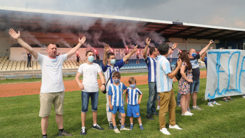 Bakljada za Iliju Petkovića